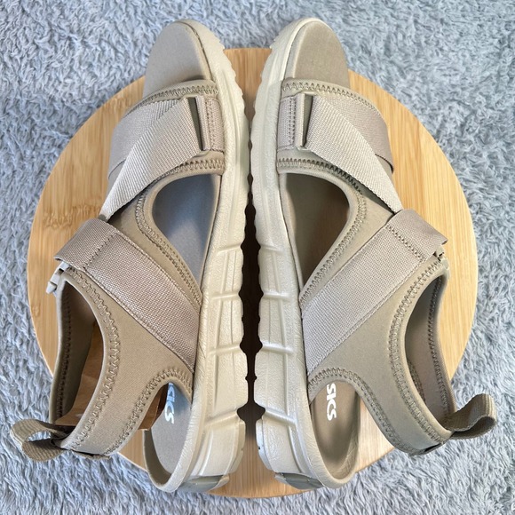 Sandals_&_Flip_Flops